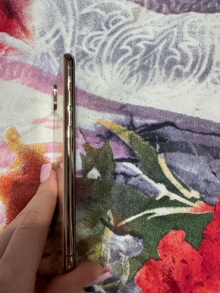 Sprzedam telefon iphon Xs 64 GB kolor Gold
