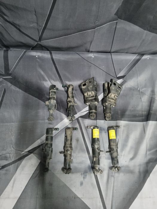 Форсунка омивача фар Мерседес. Форсунка омивателя Фары Mercedes