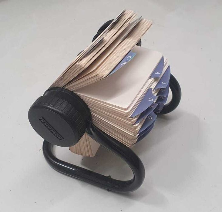 Rolodex arquivador de cartões de visita rotativo