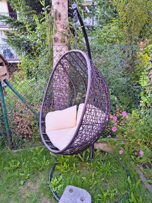 Fotel ogrodowy kokon