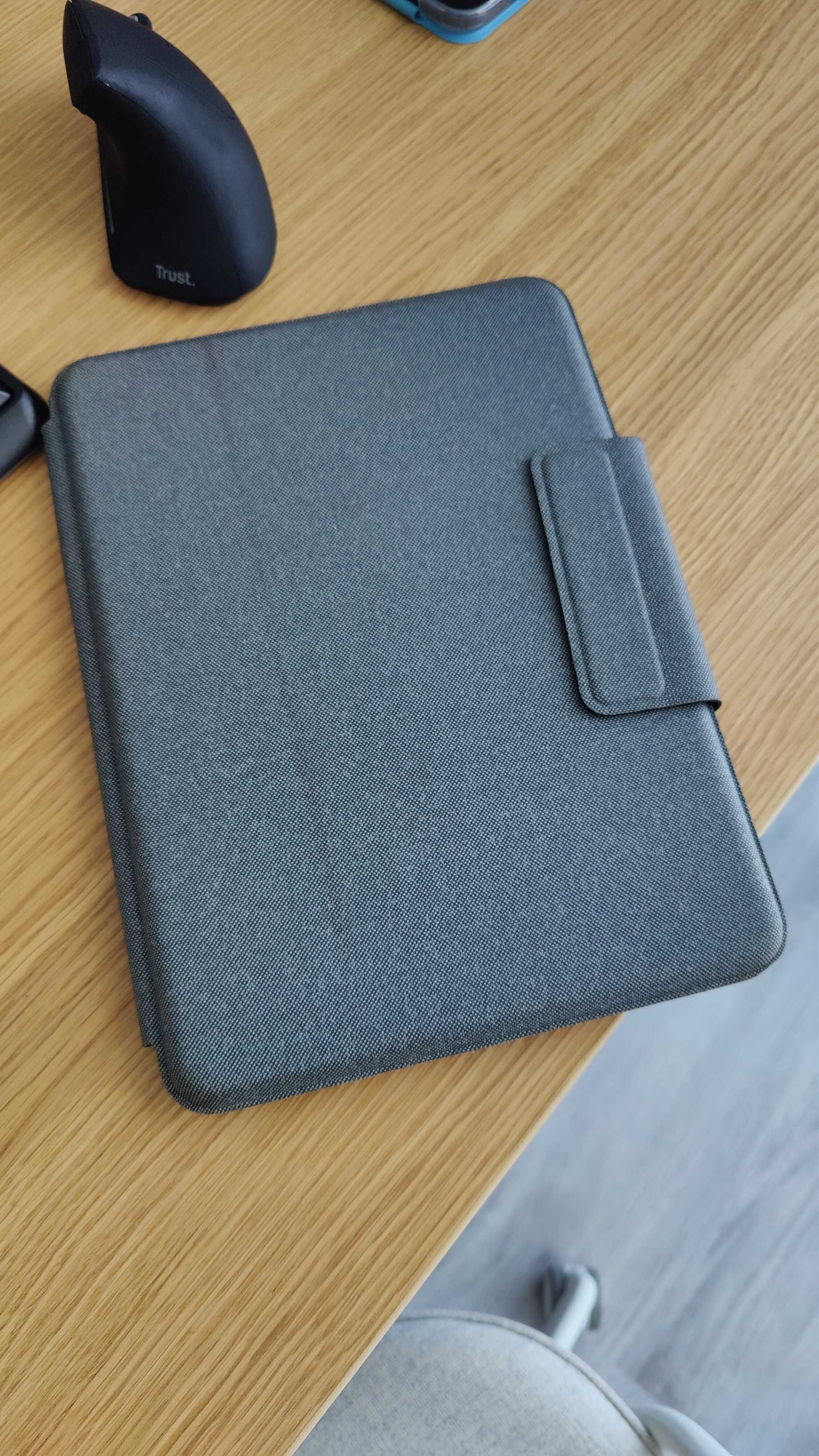 Logitech Folio teclado iPad Air 4ª Geração (10.9")