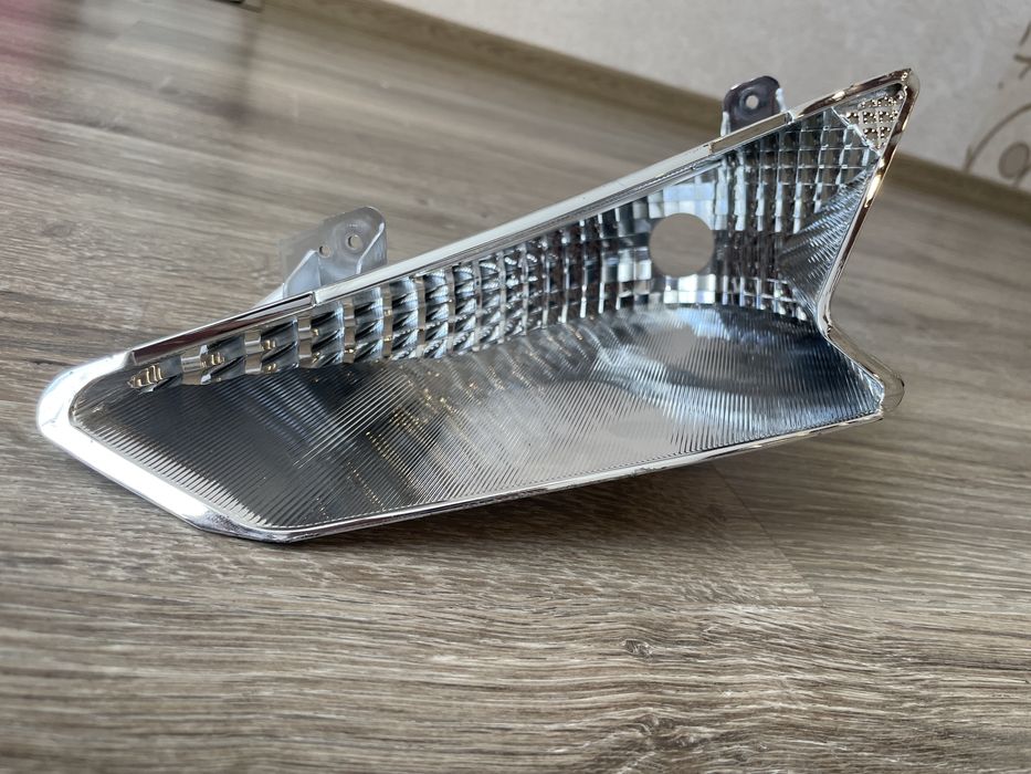 Оригінальний відбивач рефлектор лівої фари Hyundai Elantra AD 2019 LH
