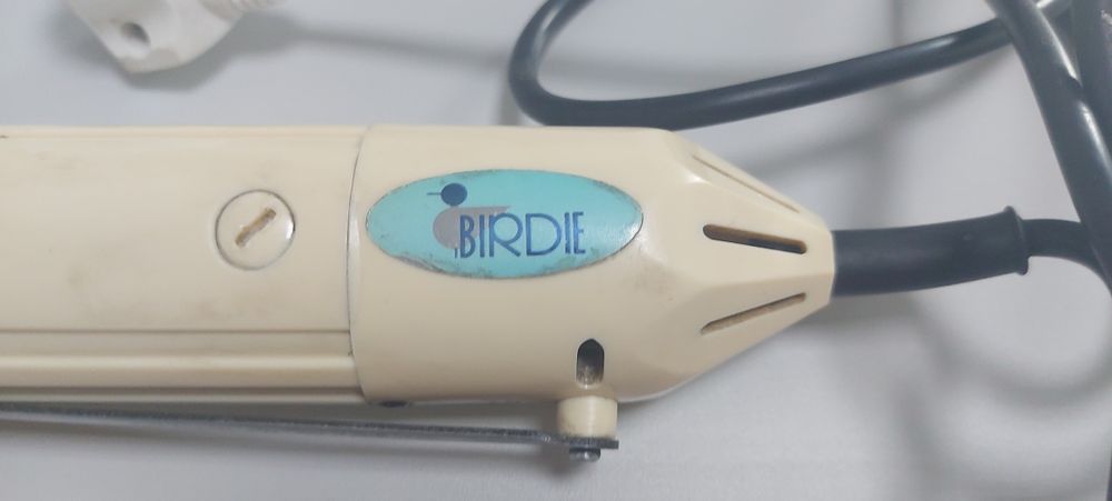 Maquina de corte Elétrica Birdie