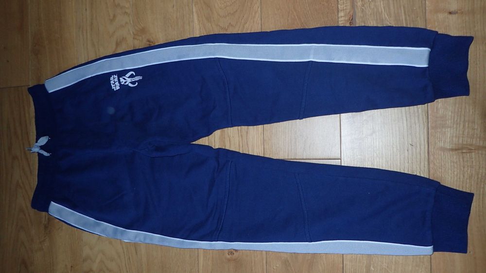 Spodnie chłopięce dresowe STAR WARS Cool Club rozm. 158