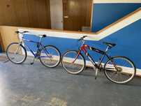 Duas Bicicletas montanha