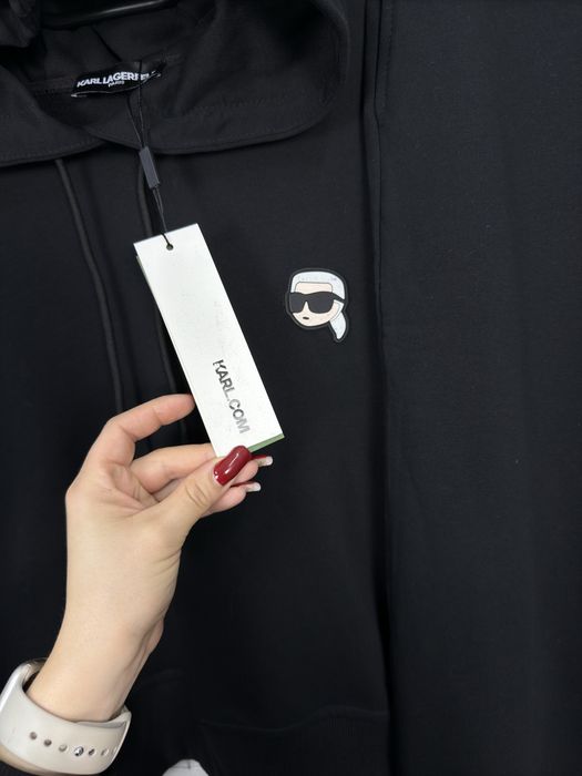 Новий жіночий костюм karl lagerfeld