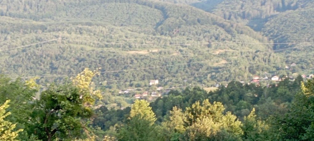 Продаємо земельну ділянку в горах Сусково
