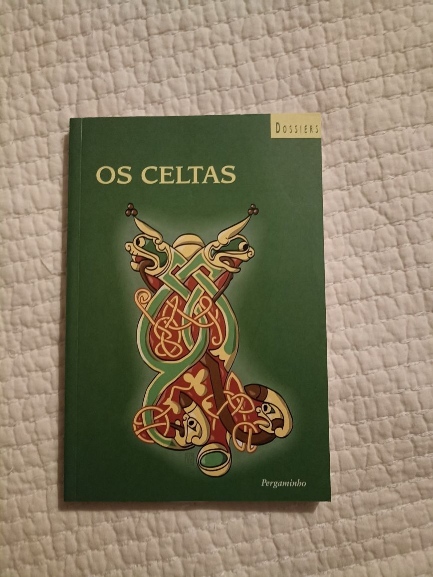 Colecção  "Homem e História - Dossiers"