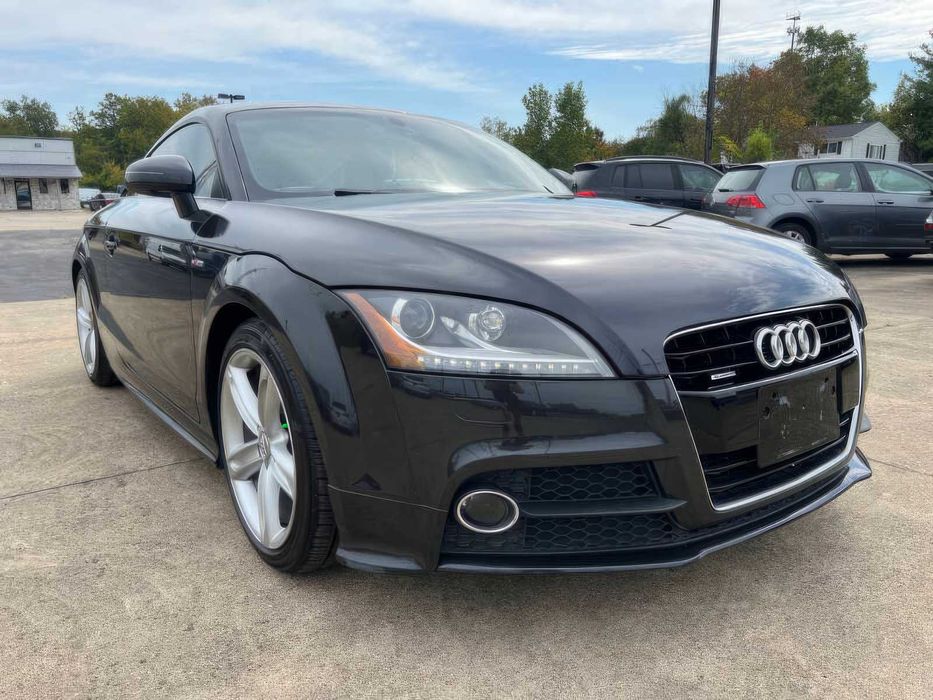 Audi TT      2015