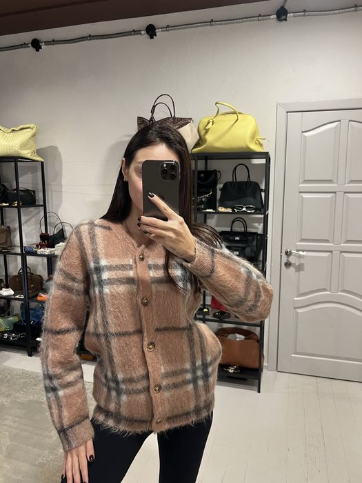 Кардиган Burberry ! Розмір S/M! Розпродаж до 90% ЗНИЖКИ!!!