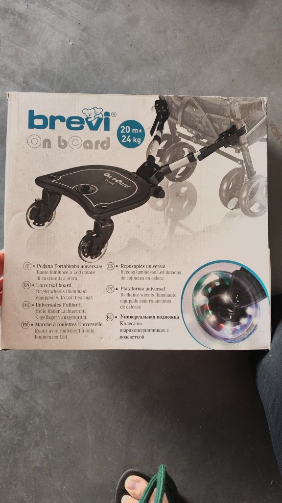 Brevi ON BOARD Plataforma infantil com rodas luminosas LED