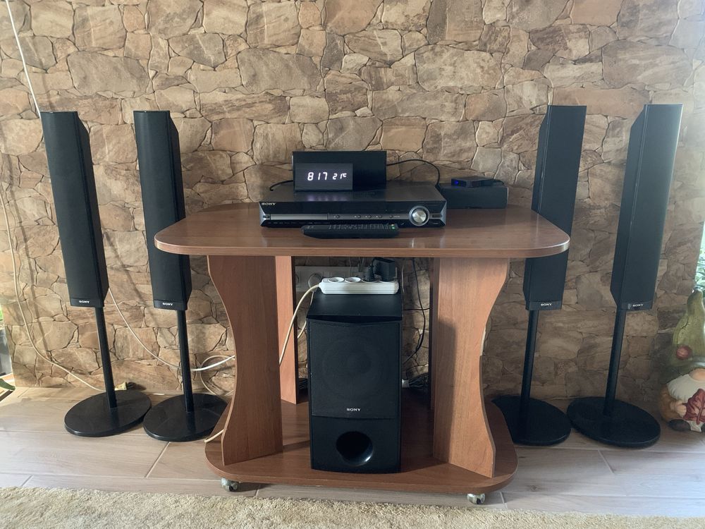Домашний кинотеатр SONY HCD-DZ685K