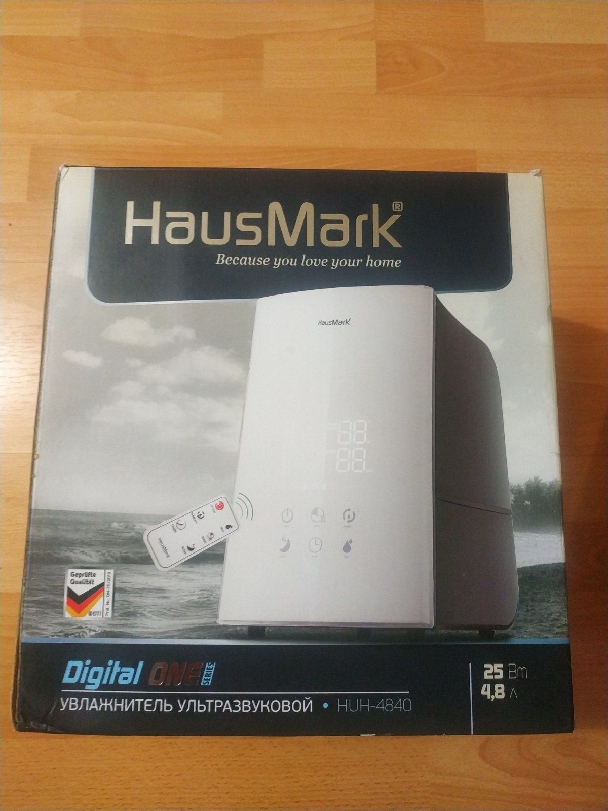 Зволожувач повітря HousMark 4,8л
