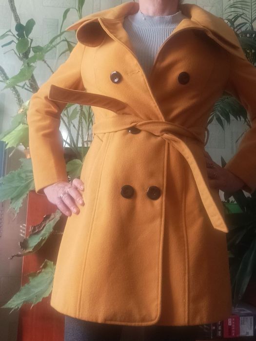 Суперское пальто, осень -весна!! Размер М.