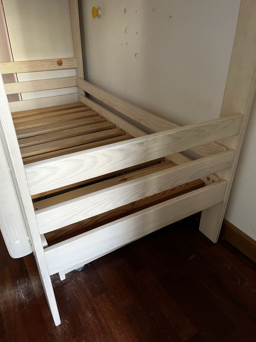 Łóżko piętrowe na materac 160cm szuflada