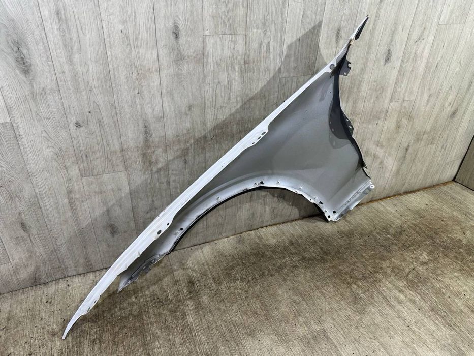 Крыло перднее правое Volvo V60 CC ( 2018 - 2024 г. ) 31651318