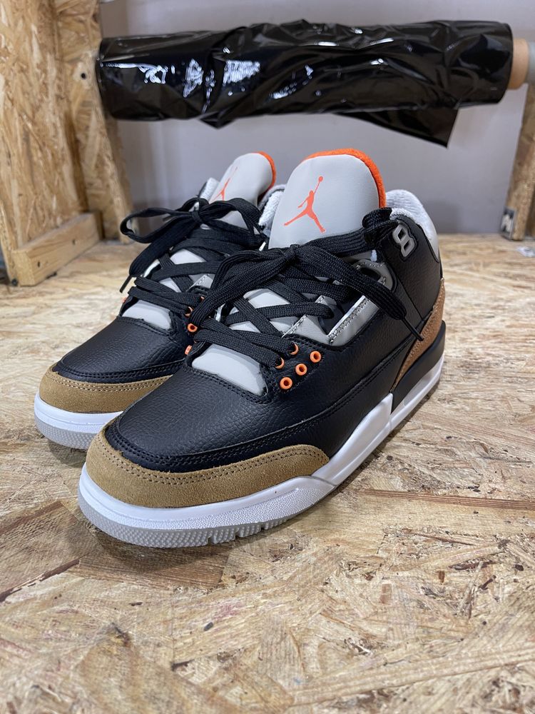 Чоловічі кросівки Nike Air Jordan 3 Retro Dessert Elephant Winter