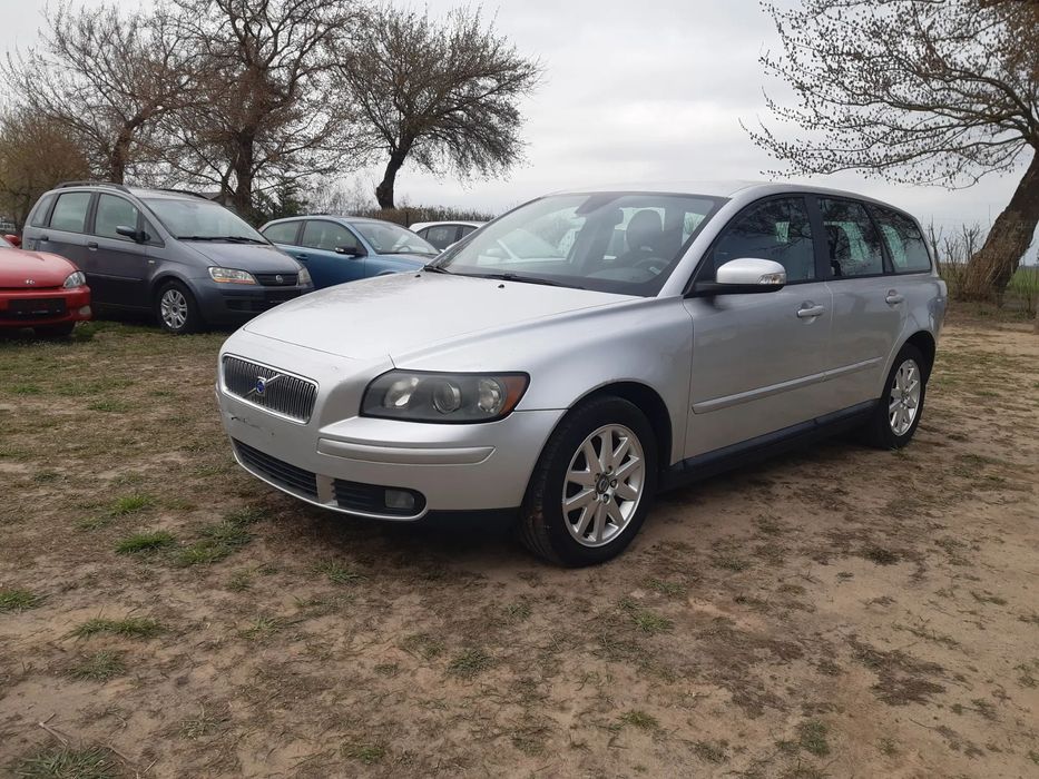 Volvo V50