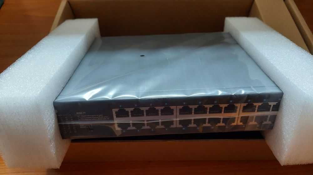 Switch niezarządzalny Lanberg RSGE-24 RACK 19''