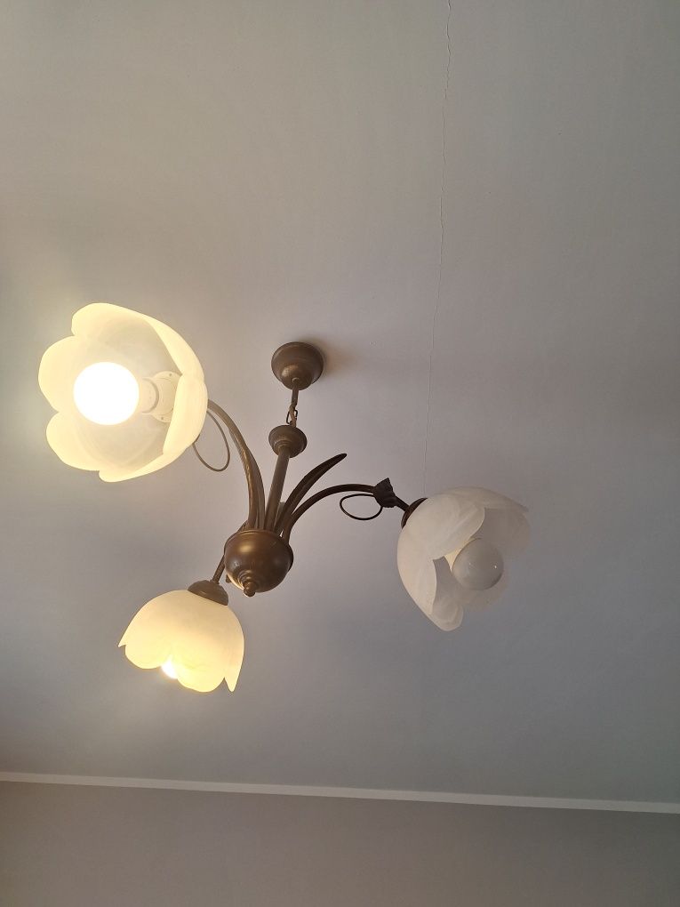 Lampa wisząca trzy ramienna