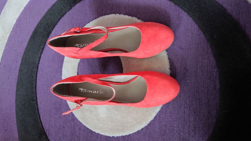 Buty Tamaris rozm.40  jak nowe