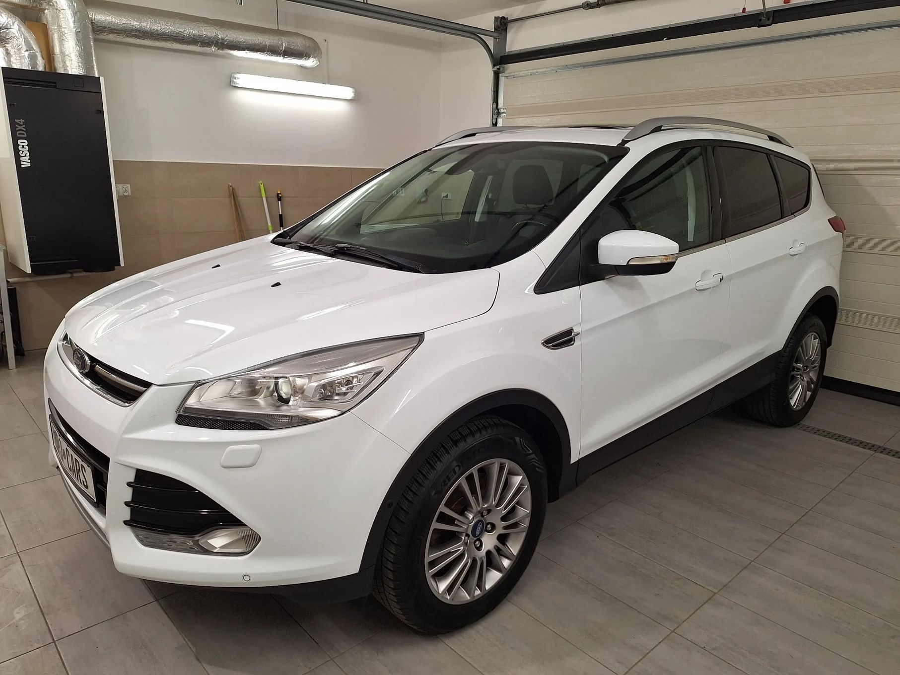 Ford Kuga 2.0 tdci 4x4 176 tys km led xenon panorama asystent parkowania śliczna