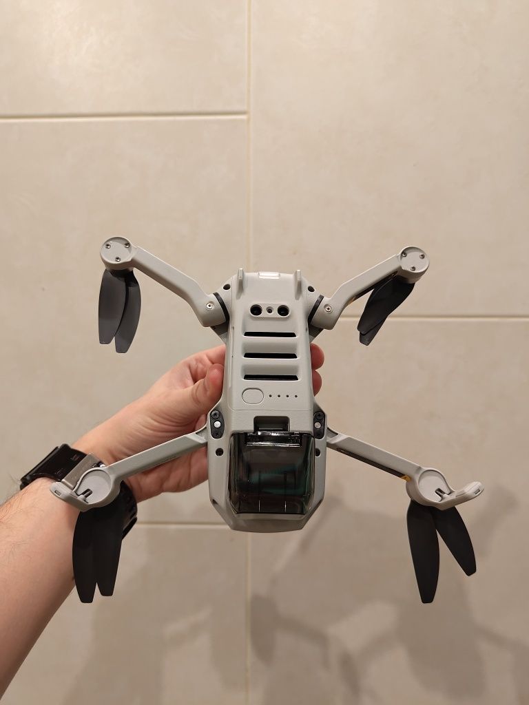 DJI Mavic Mini Fly More Combo