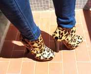 Botins tigresa em pele Zara tamanho 36 como novos
