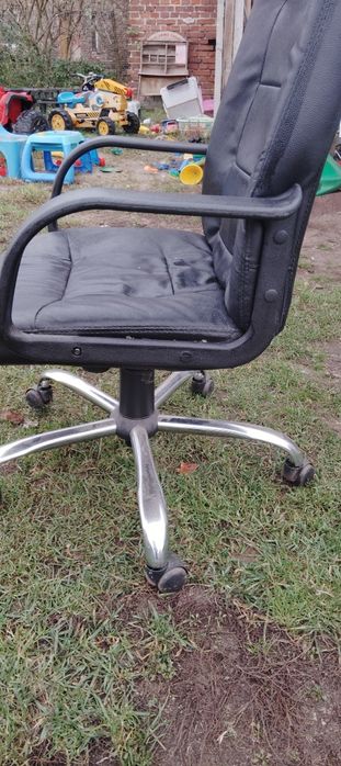 Sprzedam fotel biurowy