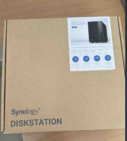 Мережеве сховище NAS Synology DS220+      2шт HDD на 2 TB