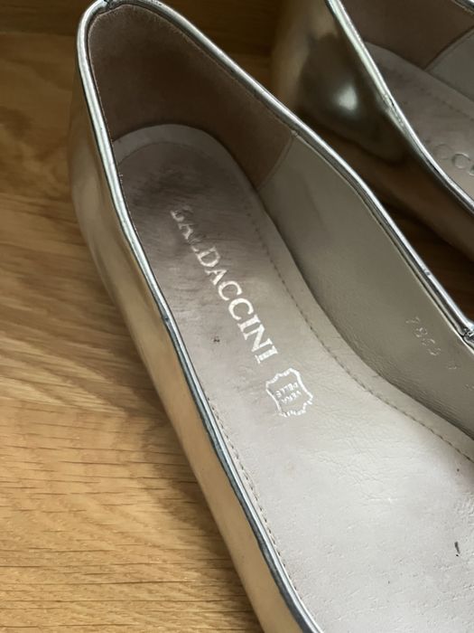 Srebrne skorzane baleriny firmy baldaccini roz. 37