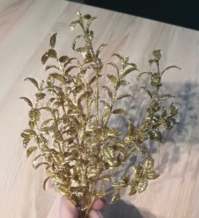 Gałązki ozdobne dekoracyjne swiąteczne brokatowe złote nowe stroik