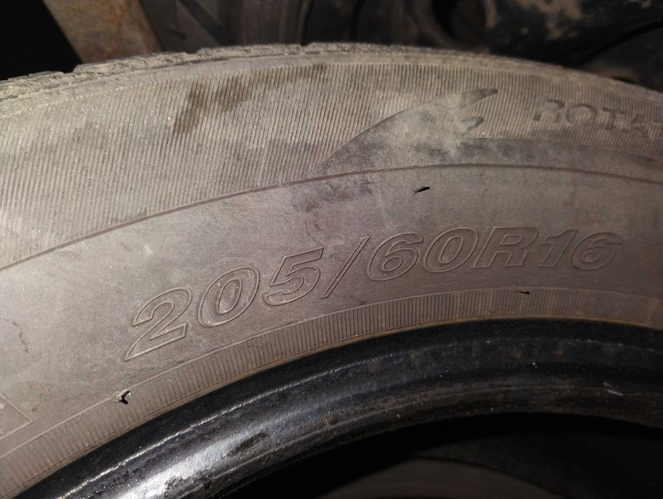 opony zimowe 205/60/16 6mm bieżnika