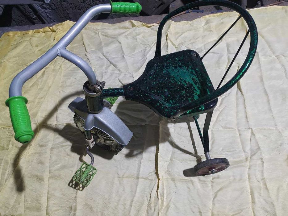 Продам детский трёх колесный велосипед