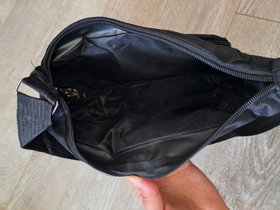 Torba męska na ramię, listonoszka - 5 kieszeni - kolor czarny