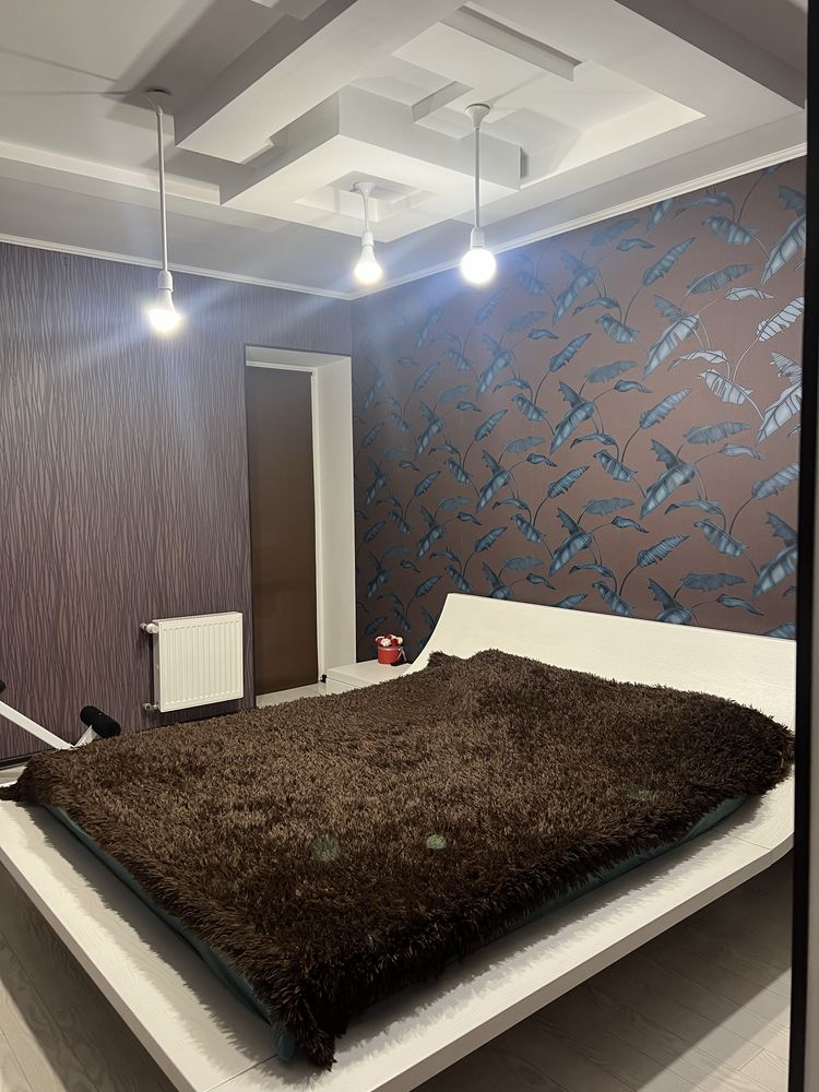 Світла 2-кімнатна з переплануванням у 3, 94,7 м², вул. Бідного, Левада