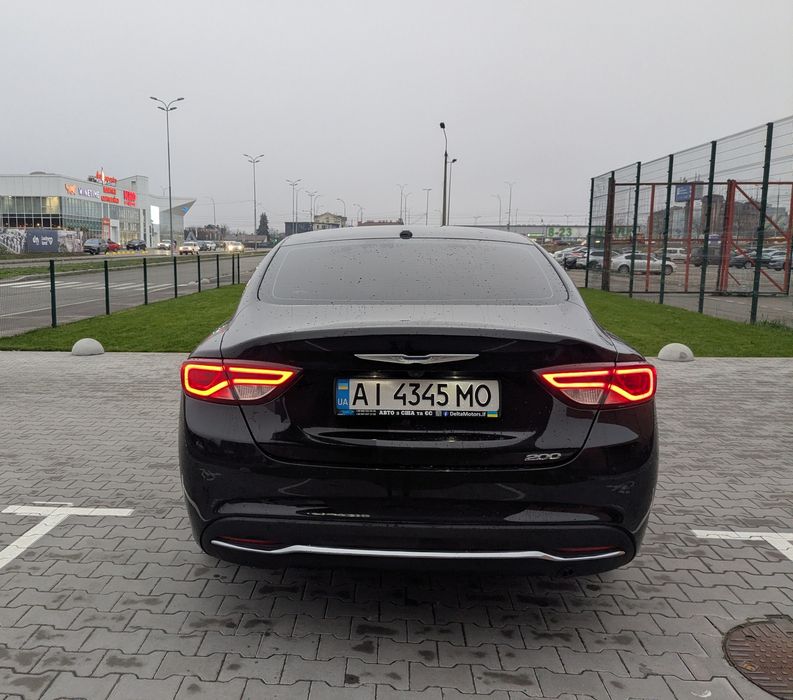 Chrysler 200 2014 рік  газ