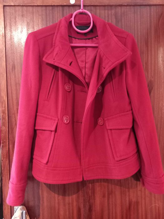 Casaco curto de inverno, bordeaux - M - Stradivarius