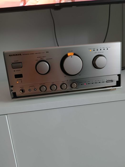 Onkyo A -911 wzmacniacz super stan. Kolor szampański.