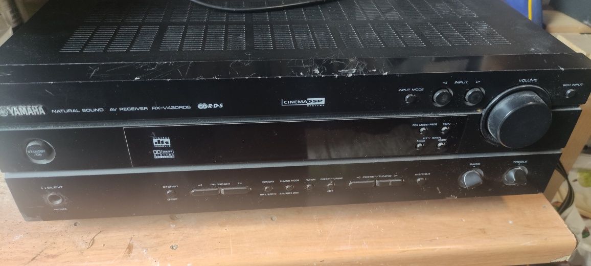 Amplituner Yamaha RX V 430