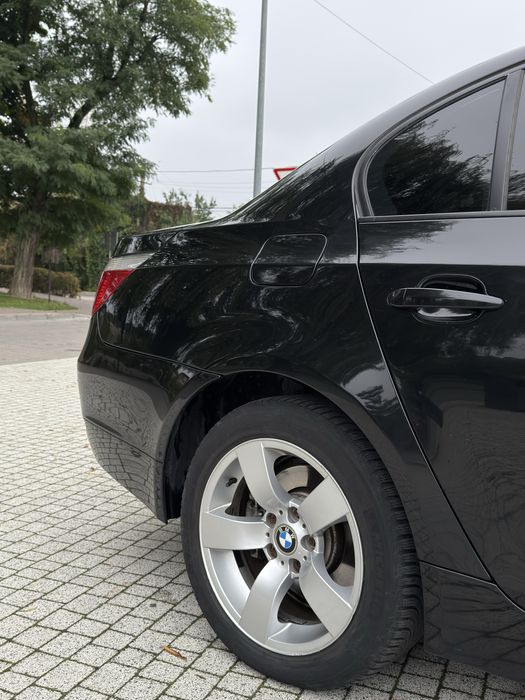 Bmw e60 2.2 м54 Akpp