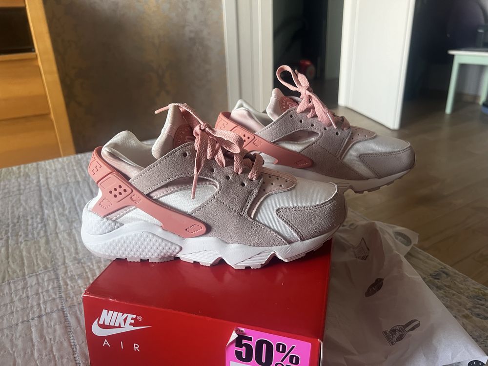 Кросівки Nike Air Huarache