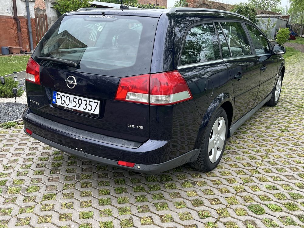 Opel Vectra C kombi 3.2 v6 automat