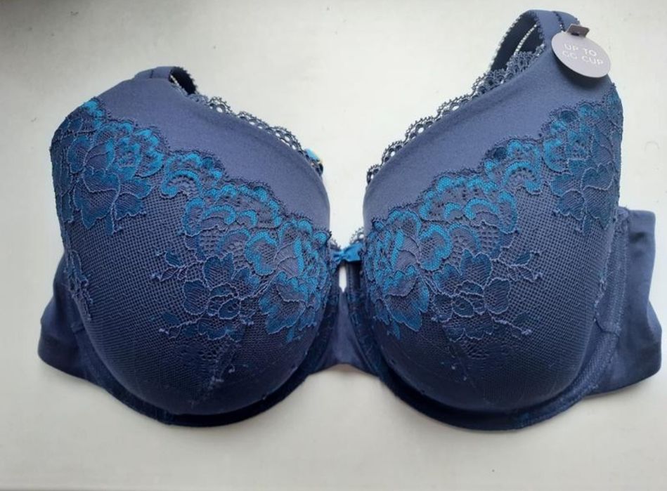 Новий фірмовий бюстгальтер 80G.