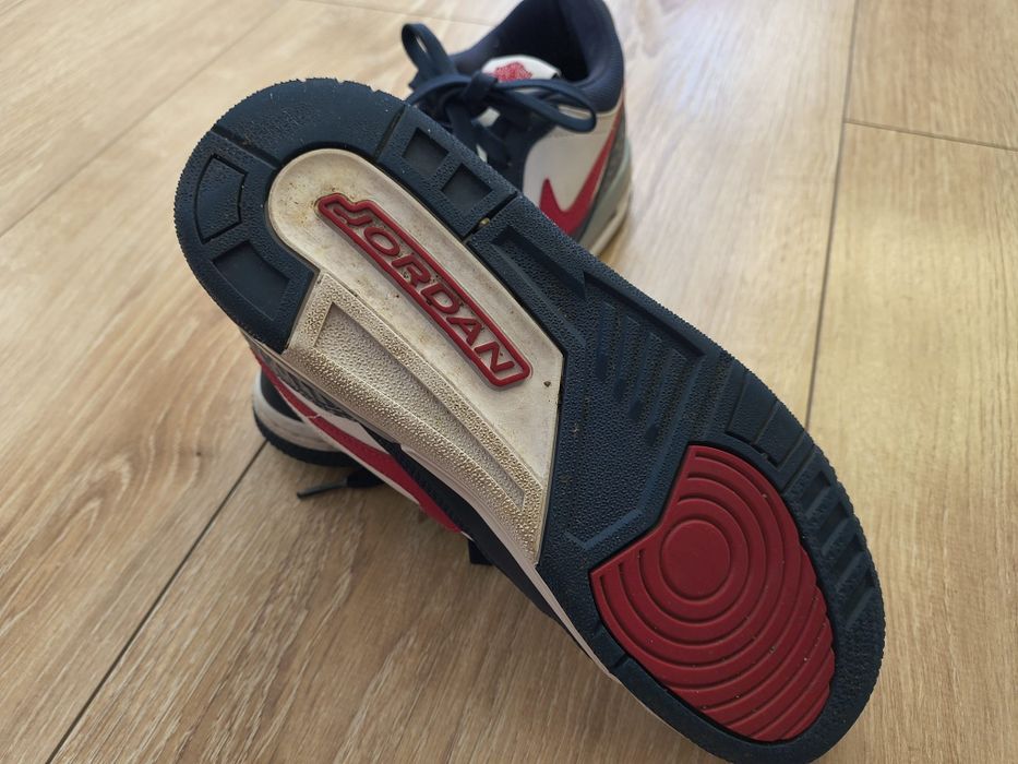 Buty chłopięce Nike Air Jordan r 36,5