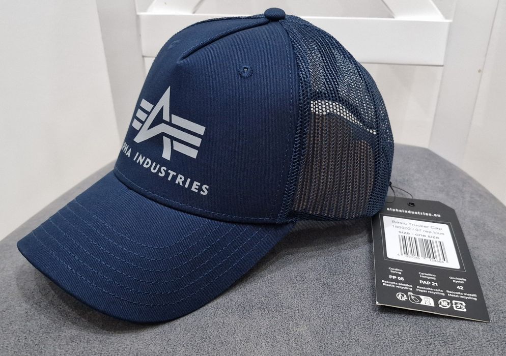 Nowa czapka z daszkiem Alpha Industries  tracker rozm. uniwersalny