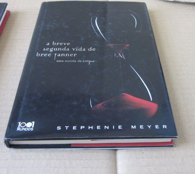 STEPHENIE MEYER - Livros