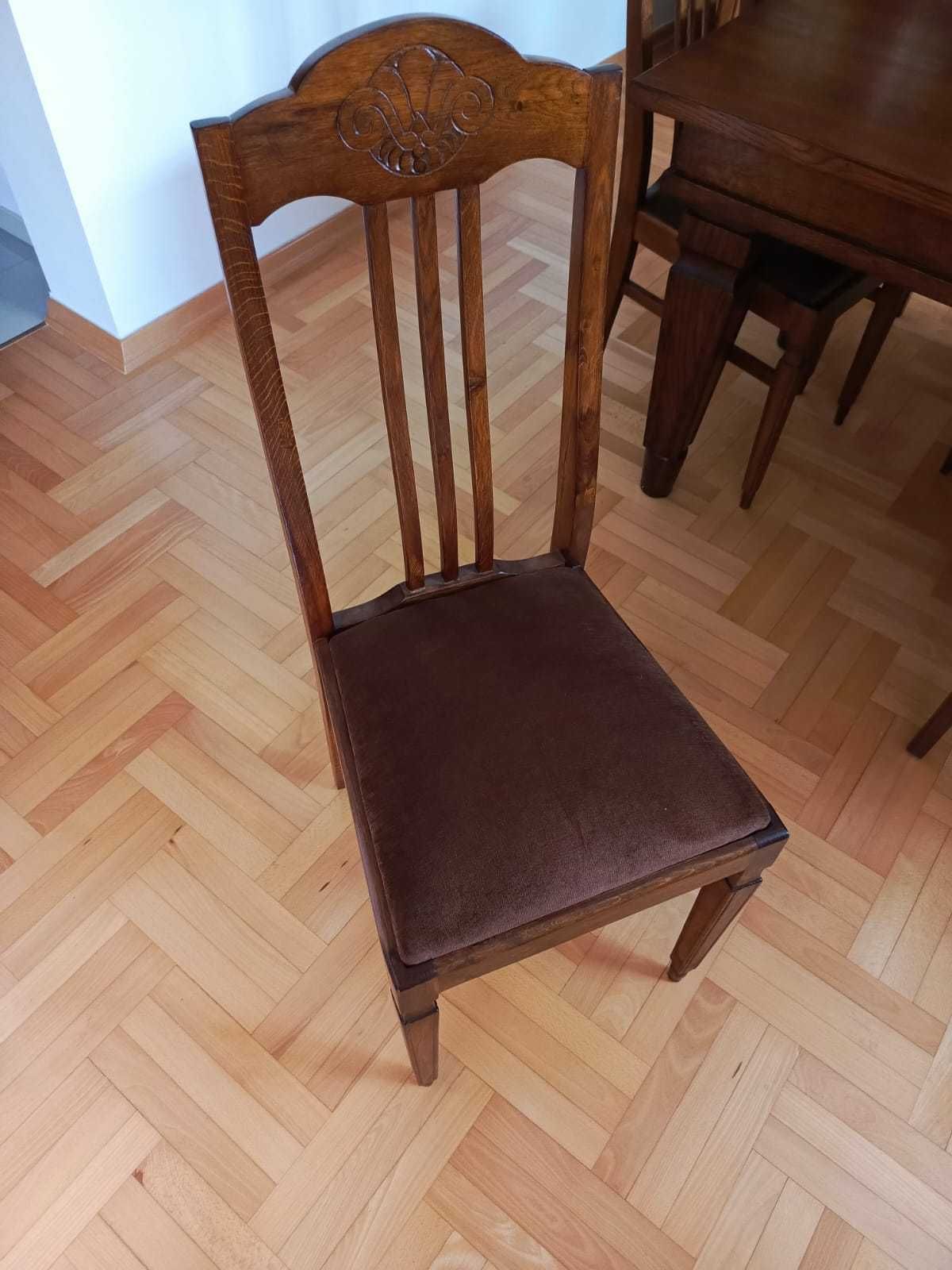 Stół i kredens piekne drewno