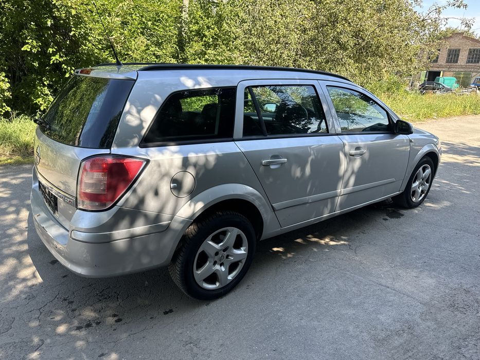 Розборка Опель Астра Аш Шрот Запчастини Opel Astra H Розборка