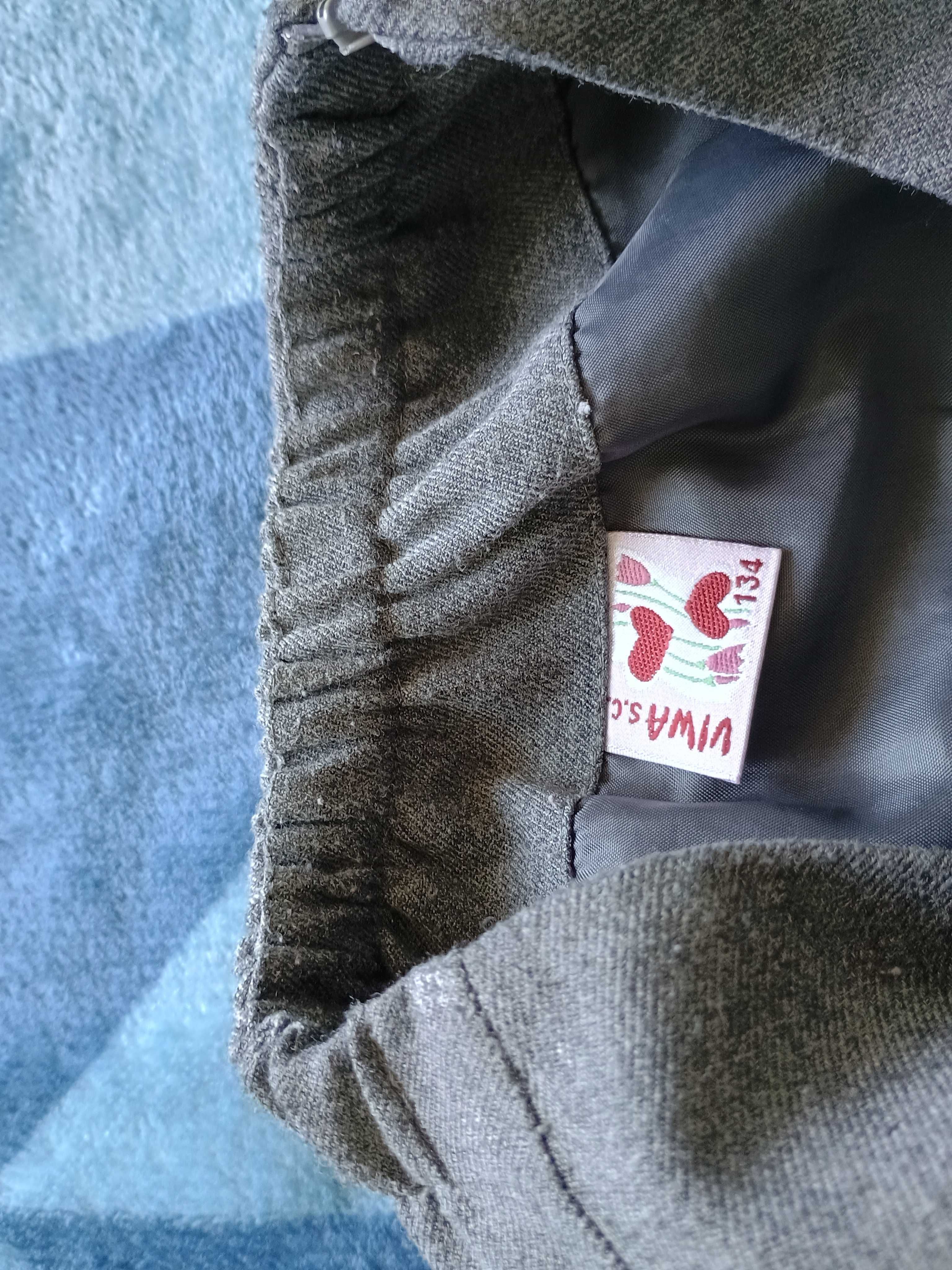 2 spódniczki dziewczęce ok. 128 cm na zakończenie roku szkolnego itp.